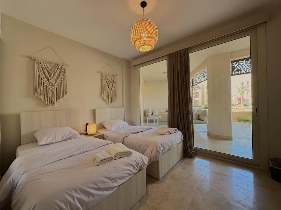 Chic 3br Ground Free & Pool Access At Mangroovy Hurgada