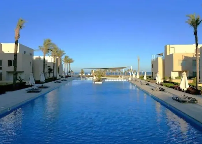 Chic 3Br Ground Free Beach & Pool Access At Mangroovy