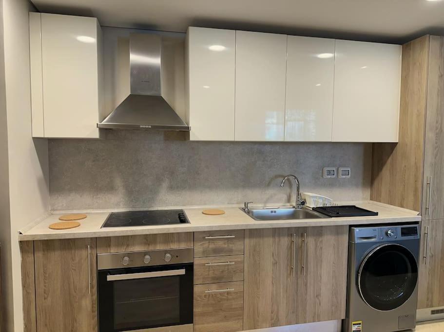 Chic 3br Ground Free & Pool Access At Mangroovy * הורגהדה