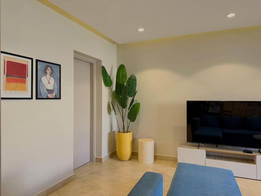 Chic 3br Ground Free & Pool Access At Mangroovy * הורגהדה