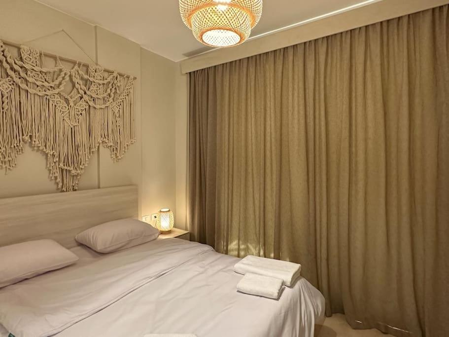 Chic 3br Ground Free & Pool Access At Mangroovy