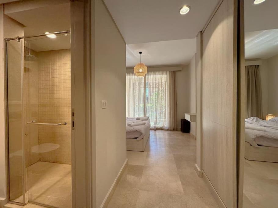 Chic 3br Ground Free & Pool Access At Mangroovy * הורגהדה